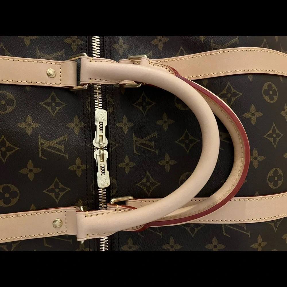 NWT!! Brand New!!! NEVER USED keepall 55 - Picture 4 of 10